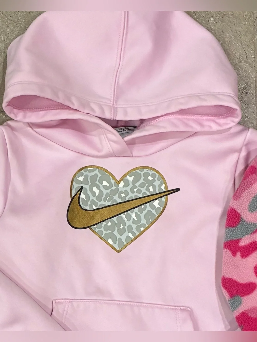 Nike includes hoodie